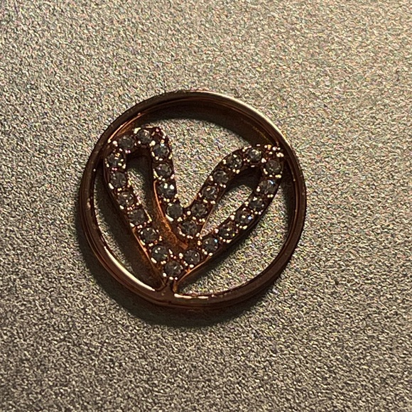 Small ROSE GOLD HEART Origami Owl window plate - Picture 1 of 2